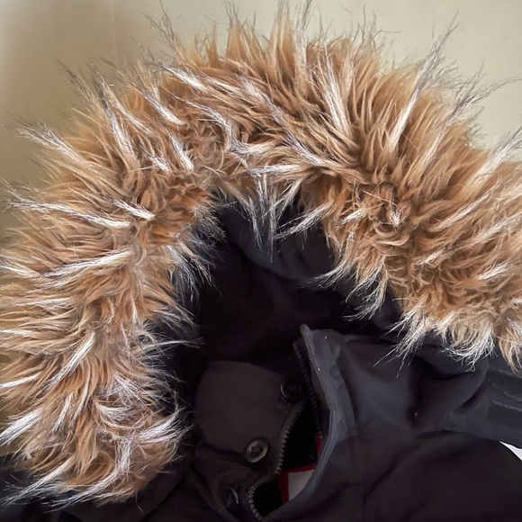 Super triple goose down jacket boys 10/12. In great shape worn once. - Picture 2 of 5